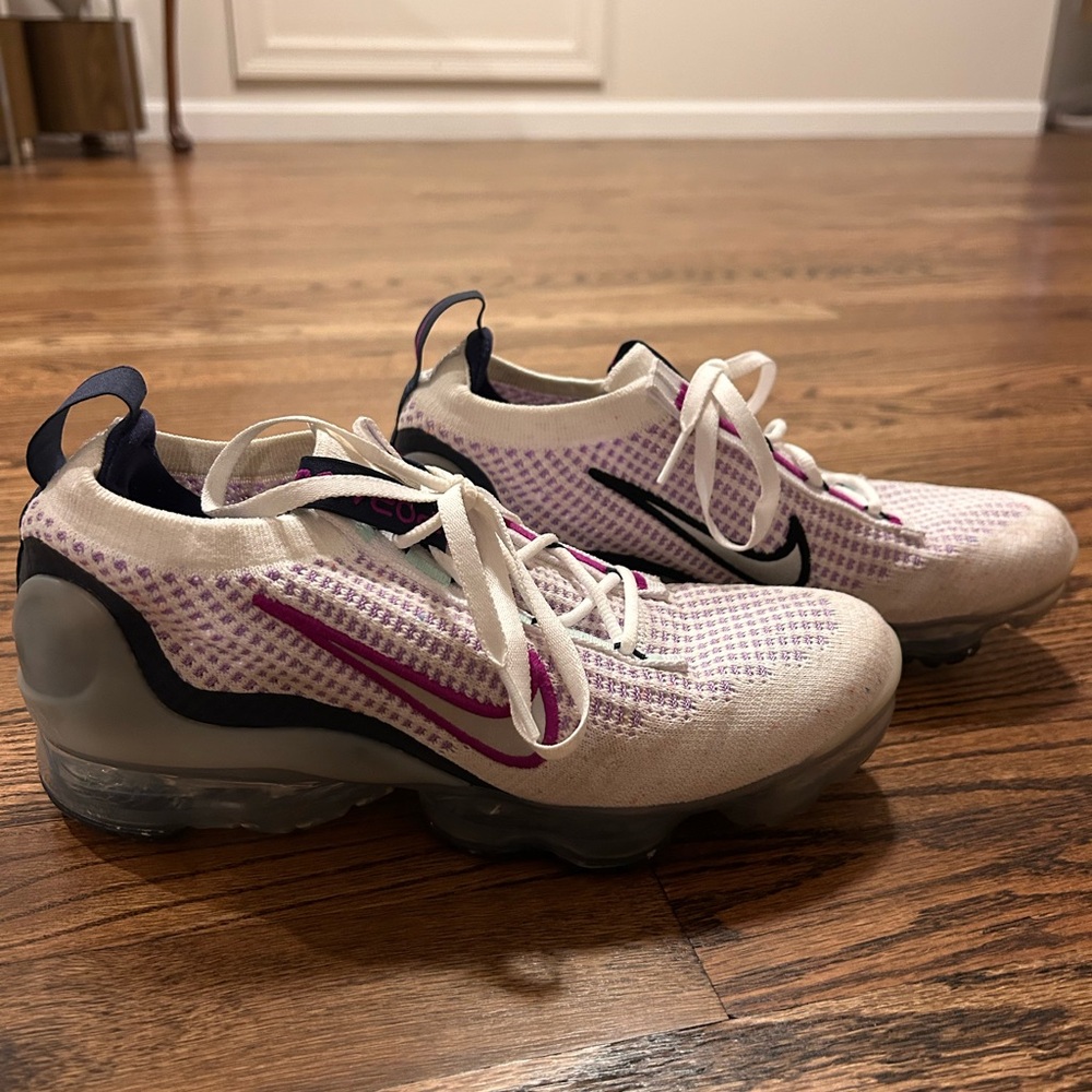 Nike White and Purple Sneakers